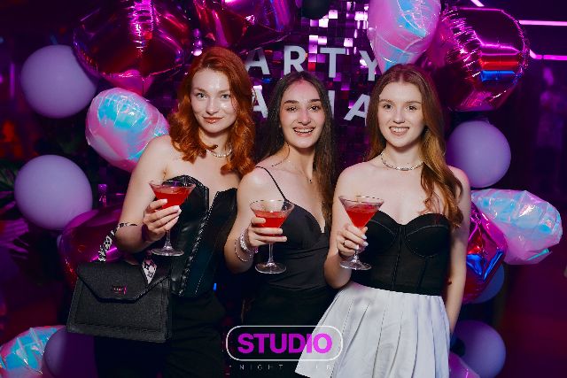 Party Mania  J_adore, 11 июня 2026 — 5 / 97